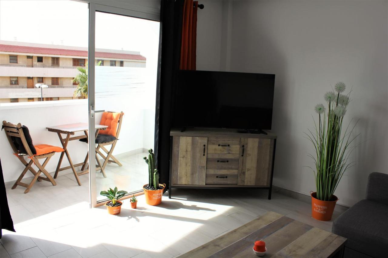 Modern And Lovely Apartment In Los Cristianos ロスクリスティアーノス エクステリア 写真