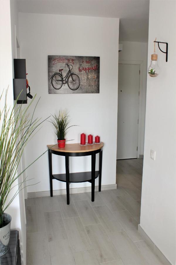 Modern And Lovely Apartment In Los Cristianos ロスクリスティアーノス エクステリア 写真